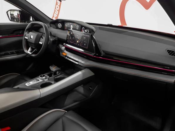Changan UNI-V I с пробегом 2023 года, цена 2 320 000 рублей, 39400 км, лифтбек, Автокод Объявления