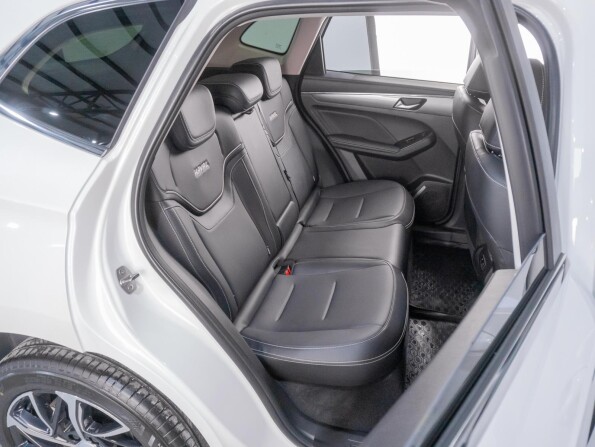 Haval Jolion I с пробегом 2022 года, цена 1 989 000 рублей, 15308 км, внедорожник, Автокод Объявления
