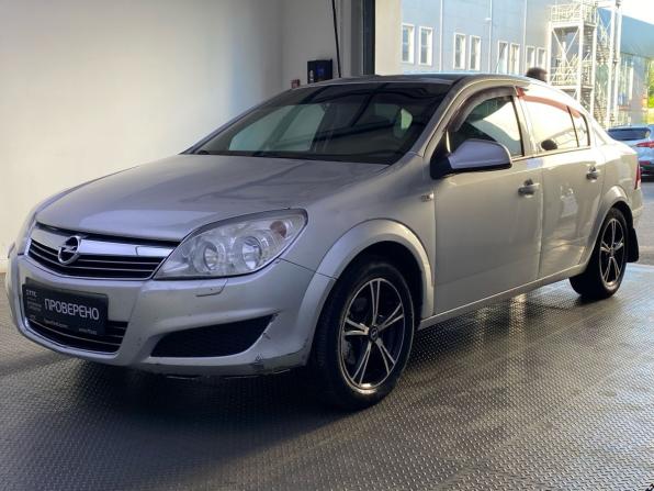 Opel Astra H Рестайлинг с пробегом 2011 года, цена 460 000 рублей, 206351 км, седан, Автокод Объявления