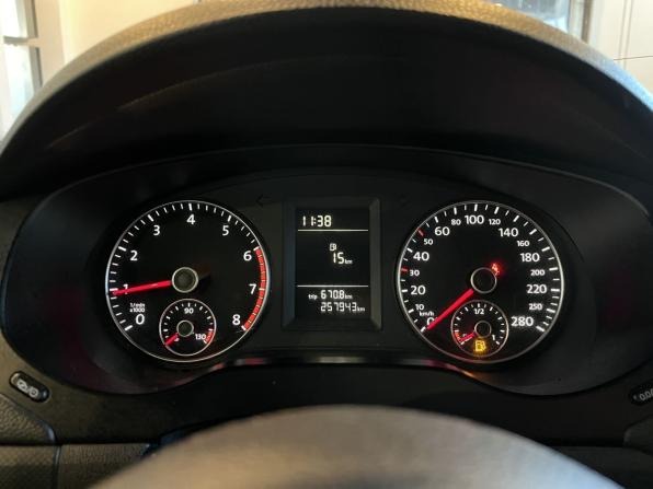 Volkswagen Jetta VI с пробегом 2013 года, цена 890 000 рублей, 257948 км, седан, Автокод Объявления