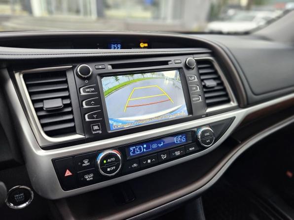 Toyota Highlander III (XU50) с пробегом 2015 года, цена 2 849 000 рублей, 160823 км, внедорожник, Автокод Объявления