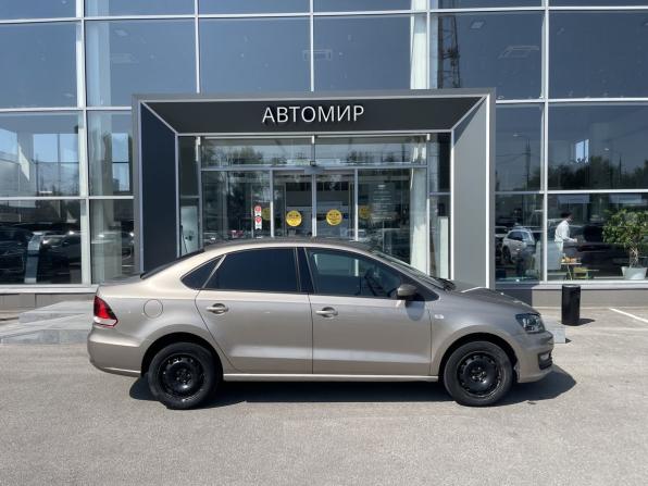 Volkswagen Polo V Рестайлинг с пробегом 2015 года, цена 722 500 рублей, 249427 км, седан, Автокод Объявления