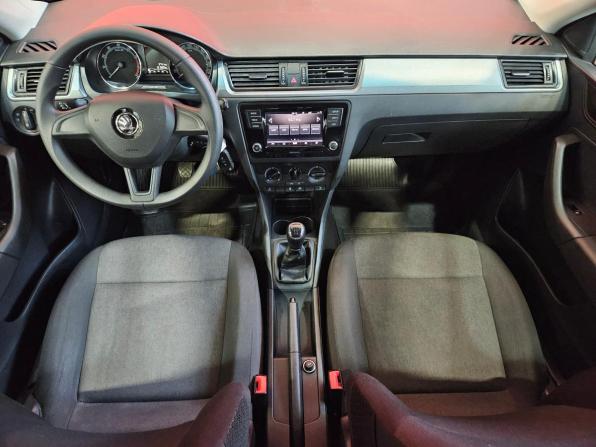 Skoda Rapid I Рестайлинг с пробегом 2019 года, цена 1 249 000 рублей, 131600 км, лифтбек, Автокод Объявления