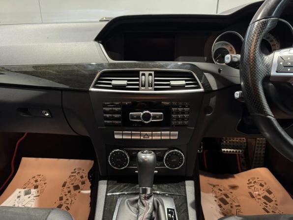 Mercedes-Benz C-Класс III (W204) Рестайлинг с пробегом 2012 года, цена 1 325 000 рублей, 118000 км, седан, Автокод Объявления