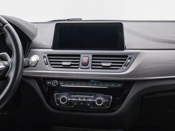 BMW 1 серии III (F52) Рестайлинг с пробегом 2020 года, цена 2 740 000 рублей, 41608 км, седан, Автокод Объявления