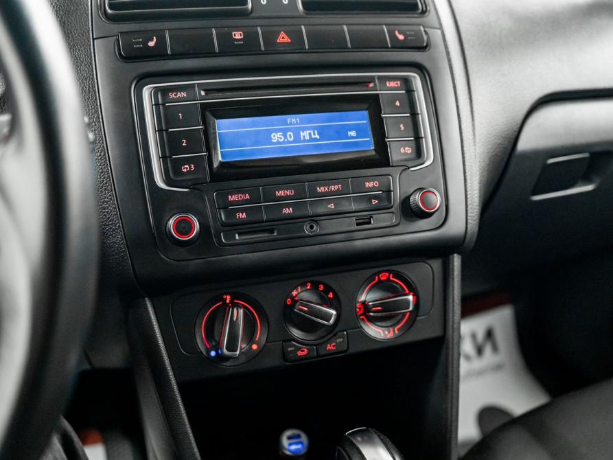 Volkswagen Polo V Красноярск  - изображение 13