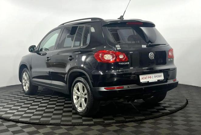 Volkswagen Tiguan I с пробегом 2010 года, цена 1 100 000 рублей, 198685 км, внедорожник, Автокод Объявления