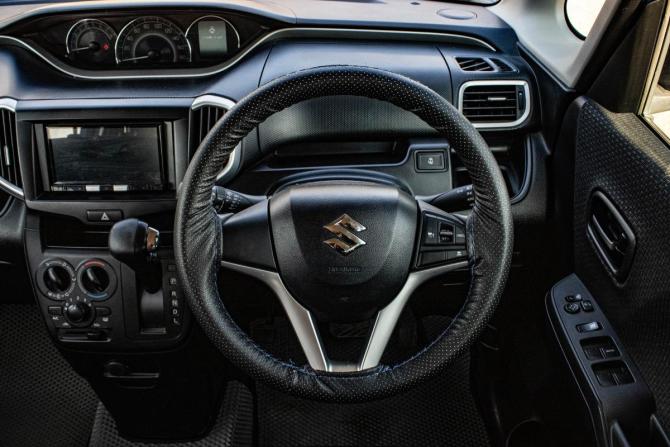Suzuki Solio III с пробегом 2020 года, цена 989 000 рублей, 142856 км, минивэн, Автокод Объявления