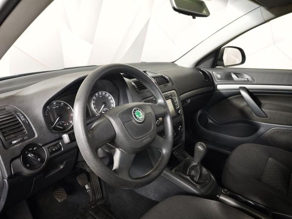 Skoda Octavia II (A5) Рестайлинг с пробегом 2012 года, цена 780 000 рублей, 122095 км, лифтбек, Автокод Объявления