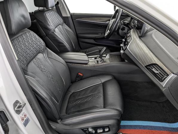 BMW 5 серии VII (G30/G31/G38) Рестайлинг с пробегом 2022 года, цена 5 329 000 рублей, 100111 км, седан, Автокод Объявления