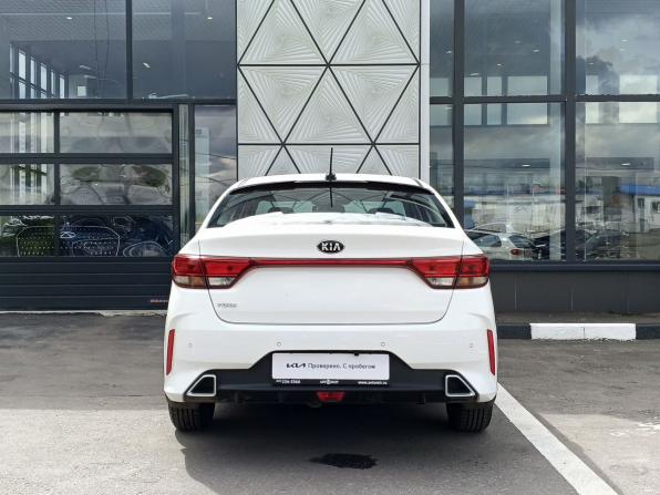 Kia Rio IV Рестайлинг с пробегом 2021 года, цена 1 589 000 рублей, 38185 км, седан, Автокод Объявления
