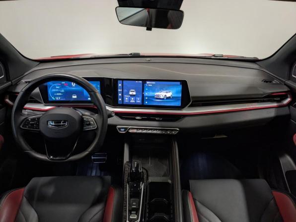 Geely Coolray I Рестайлинг с пробегом 2023 года, цена 1 990 000 рублей, 55417 км, внедорожник, Автокод Объявления