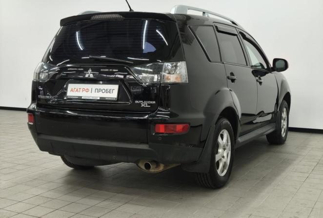 Mitsubishi Outlander II Рестайлинг с пробегом 2010 года, цена 939 000 рублей, 233355 км, внедорожник, Автокод Объявления