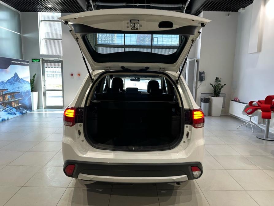 Mitsubishi Outlander III Рестайлинг 2 Москва  - изображение 9