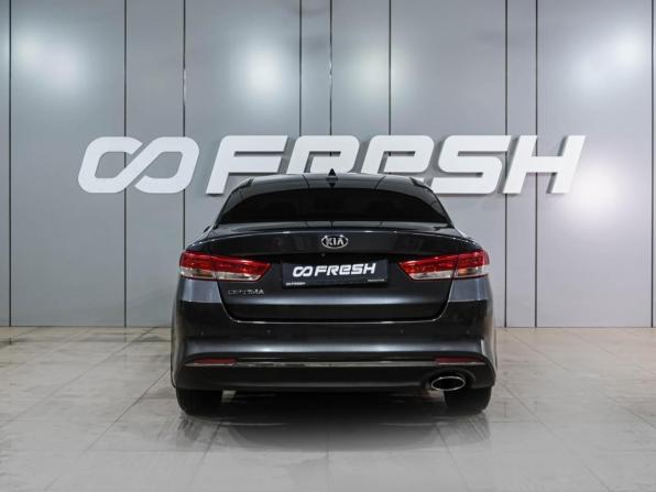 Kia Optima IV с пробегом 2018 года, цена 2 049 000 рублей, 76552 км, седан, Автокод Объявления