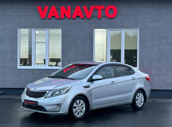 Kia Rio III с пробегом 2013 года, цена 680 000 рублей, 304341 км, седан, Автокод Объявления