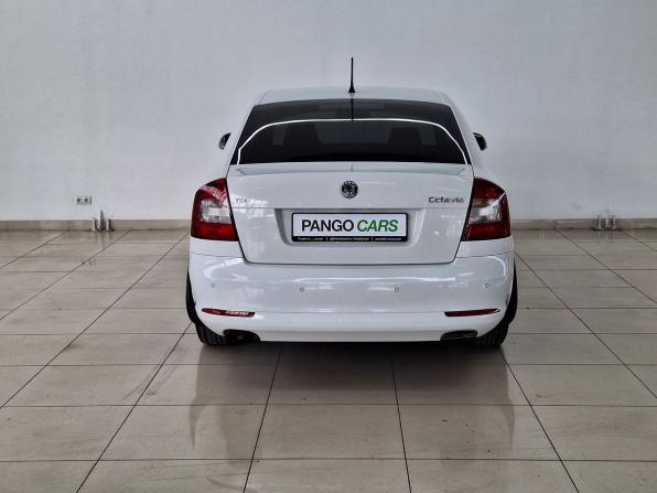 Skoda Octavia II (A5) Рестайлинг с пробегом 2012 года, цена 810 000 рублей, 248198 км, универсал, Автокод Объявления