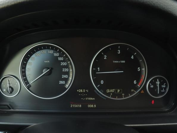 BMW 5 серии VI (F10/F11/F07) Рестайлинг с пробегом 2013 года, цена 1 985 000 рублей, 215402 км, седан, Автокод Объявления