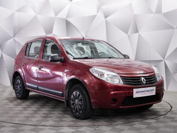 Renault Sandero I с пробегом 2013 года, цена 636 000 рублей, 71000 км, хэтчбек, Автокод Объявления