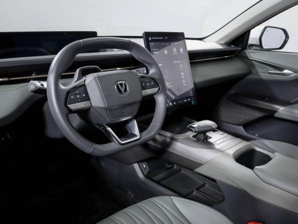 Changan Lamore с пробегом 2024 года, цена 1 980 000 рублей, 24373 км, седан, Автокод Объявления