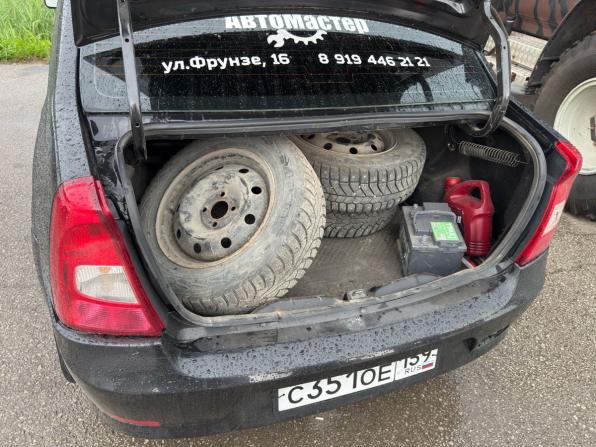 Renault Logan I Рестайлинг с пробегом 2011 года, цена 287 000 рублей, 385000 км, седан, Автокод Объявления