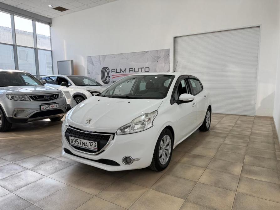 Peugeot 208 I Новороссийск  - изображение 1