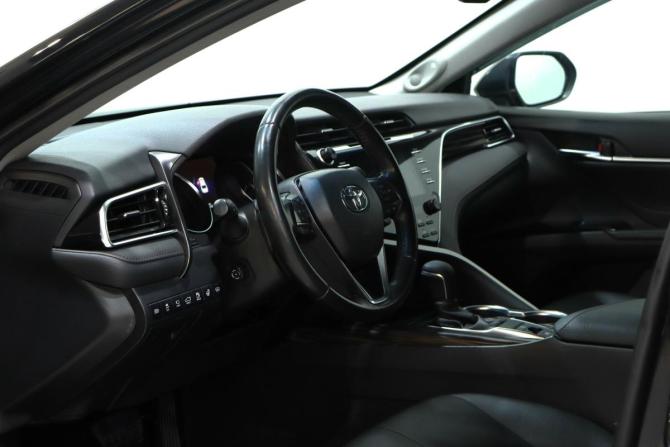 Toyota Camry VIII (XV70) с пробегом 2019 года, цена 3 340 000 рублей, 129281 км, седан, Автокод Объявления