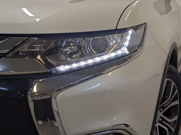 Mitsubishi Outlander III Рестайлинг 2 с пробегом 2018 года, цена 2 190 000 рублей, 51500 км, внедорожник, Автокод Объявления