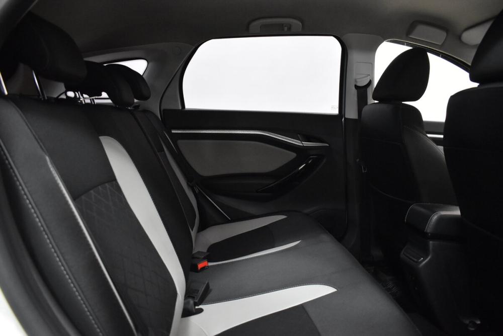 Lada (ВАЗ) Vesta I Москва  - изображение 11