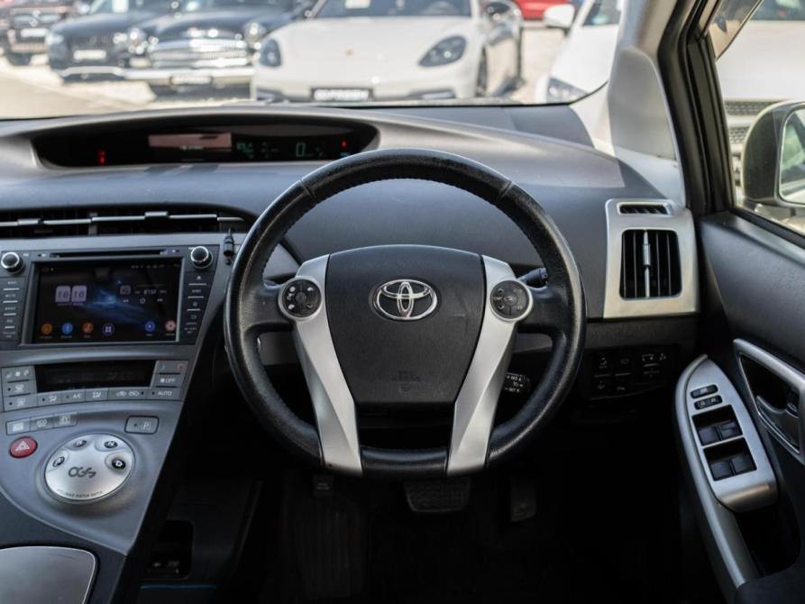 Toyota Prius III Рестайлинг (XW30) Сочи  - изображение 12