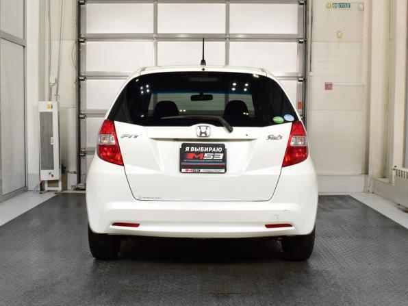 Honda Fit II с пробегом 2012 года, цена 985 995 рублей, 109870 км, хэтчбек, Автокод Объявления