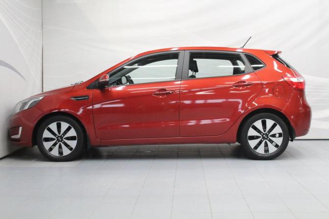 Kia Rio III с пробегом 2012 года, цена 950 000 рублей, 128685 км, хэтчбек, Автокод Объявления