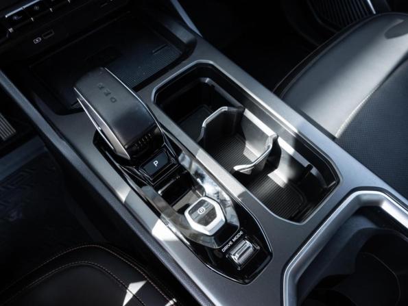 Geely Okavango I Рестайлинг с пробегом 2024 года, цена 2 703 000 рублей, 55455 км, внедорожник, Автокод Объявления