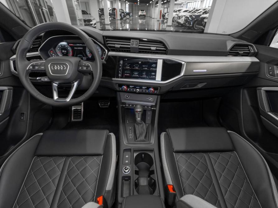 Audi Q3 II (F3) Москва  - изображение 8