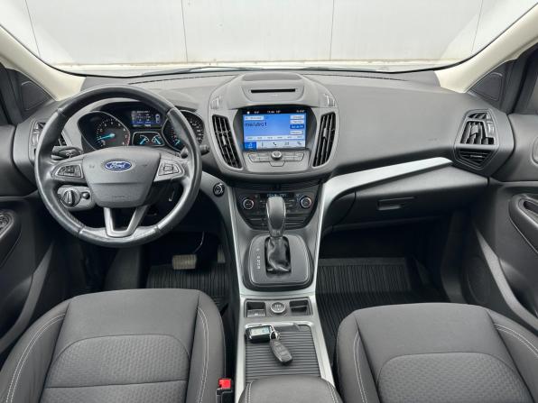 Ford Kuga II Рестайлинг с пробегом 2018 года, цена 1 720 000 рублей, 85000 км, внедорожник, Автокод Объявления