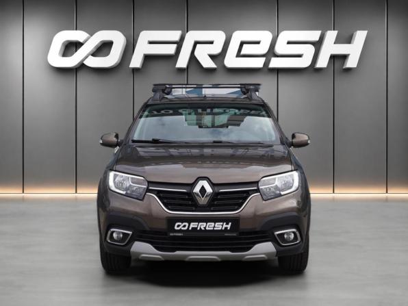 Renault Sandero II Рестайлинг с пробегом 2018 года, цена 1 349 000 рублей, 53007 км, хэтчбек, Автокод Объявления
