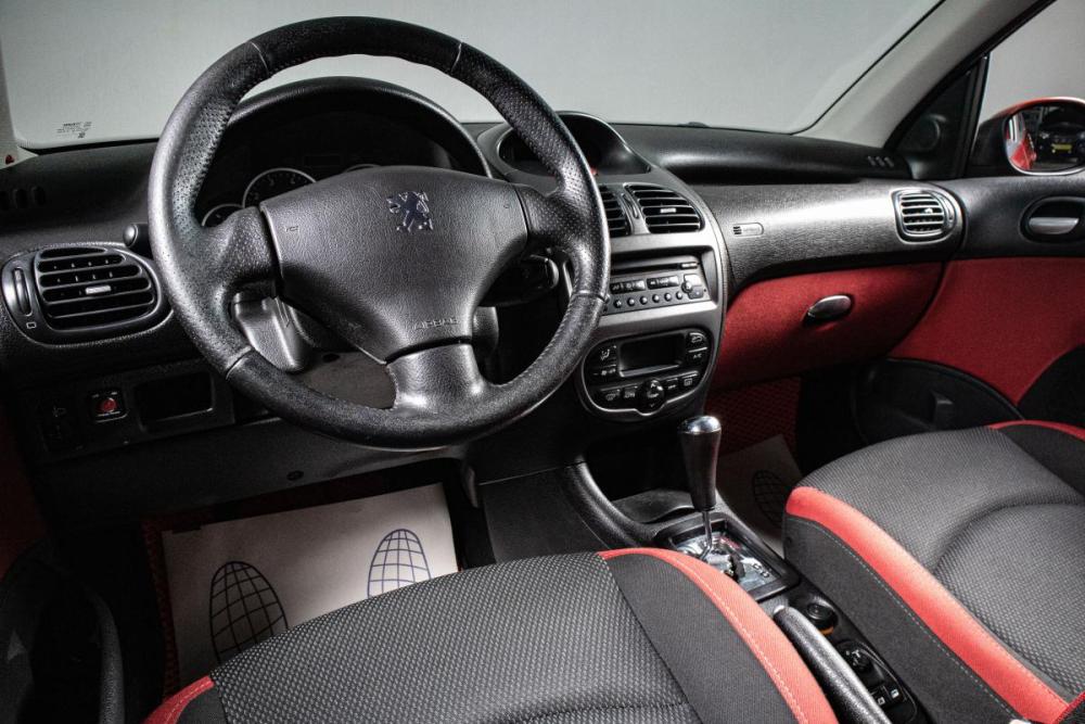 Peugeot 206 Сургут  - изображение 12
