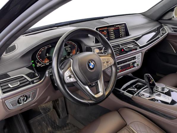 BMW 7 серии VI (G11/G12) Рестайлинг с пробегом 2019 года, цена 6 780 000 рублей, 47135 км, седан, Автокод Объявления