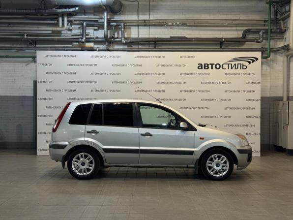 Ford Fusion I Рестайлинг с пробегом 2008 года, цена 299 000 рублей, 315000 км, хэтчбек, Автокод Объявления