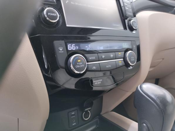 Nissan Rogue II с пробегом 2015 года, цена 1 769 000 рублей, 155223 км, внедорожник, Автокод Объявления