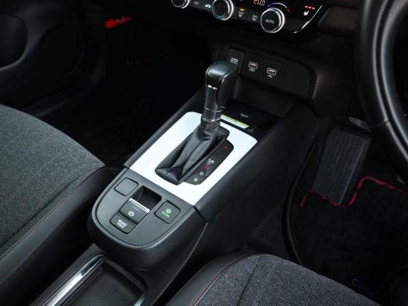 Honda Fit IV с пробегом 2022 года, цена 1 834 000 рублей, 24623 км, хэтчбек, Автокод Объявления