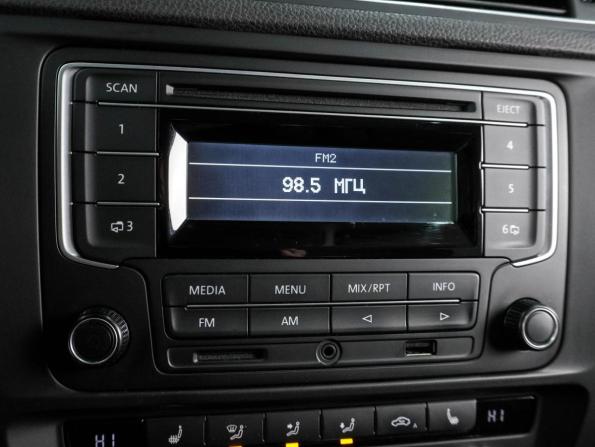 Volkswagen Jetta VI Рестайлинг с пробегом 2014 года, цена 1 329 000 рублей, 89938 км, седан, Автокод Объявления
