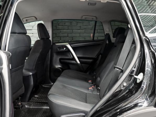 Toyota RAV4 IV (XA40) Рестайлинг с пробегом 2017 года, цена 2 450 000 рублей, 180012 км, внедорожник, Автокод Объявления