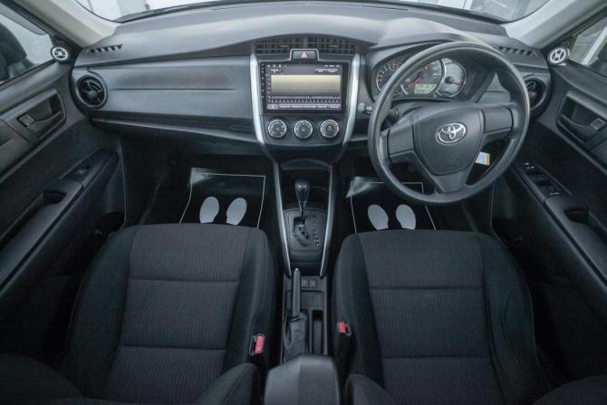 Toyota Corolla XI (E160 E170) Рестайлинг 2 с пробегом 2018 года, цена 1 229 000 рублей, 125500 км, универсал, Автокод Объявления