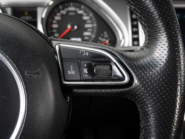 Audi Q7 I (4L) Рестайлинг с пробегом 2012 года, цена 1 940 000 рублей, 293074 км, внедорожник, Автокод Объявления