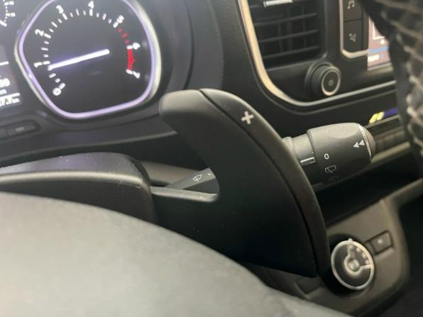 Peugeot Traveller I с пробегом 2019 года, цена 2 484 000 рублей, 107414 км, минивэн, Автокод Объявления