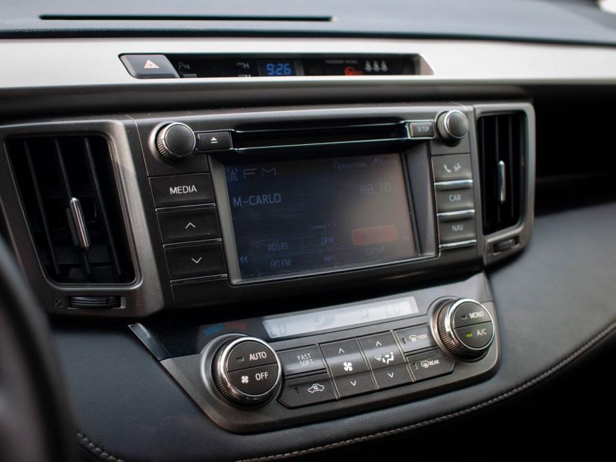 Toyota RAV4 IV (XA40) Курган  - изображение 21