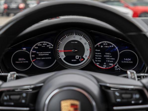 Porsche Panamera II Рестайлинг с пробегом 2021 года, цена 10 999 000 рублей, 40395 км, лифтбек, Автокод Объявления