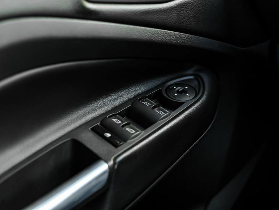 Ford Kuga II Санкт-Петербург  - изображение 9