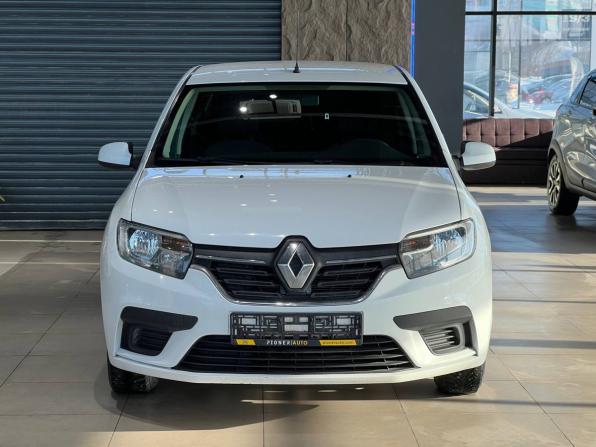 Renault Logan II Рестайлинг с пробегом 2020 года, цена 950 000 рублей, 106861 км, седан, Автокод Объявления